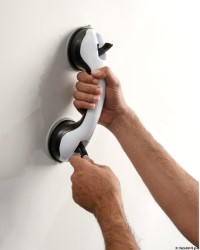Handle w/suction pads 